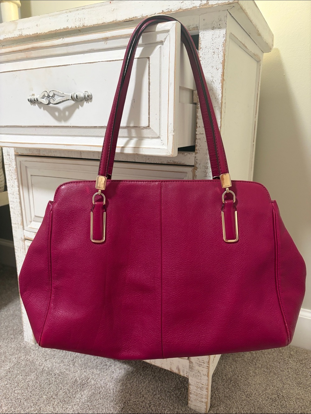 Coach Leather Shoulder Bag in Berry Pink with Gold Hardware - Picture 2 of 15